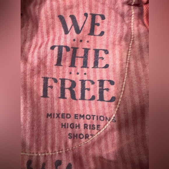 Free People Mixed Emotions Distressed High-Low Denim Shorts - Size 24 - Picture 13 of 15